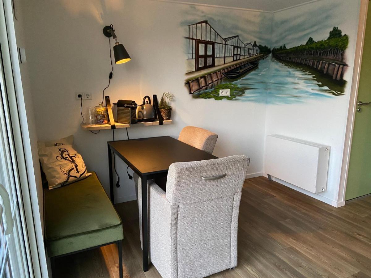 Bed & Breakfast Алсмер Екстер'єр фото